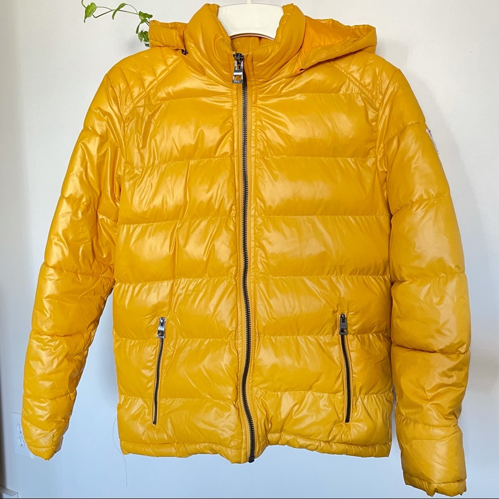 Guess Yellow Puffer